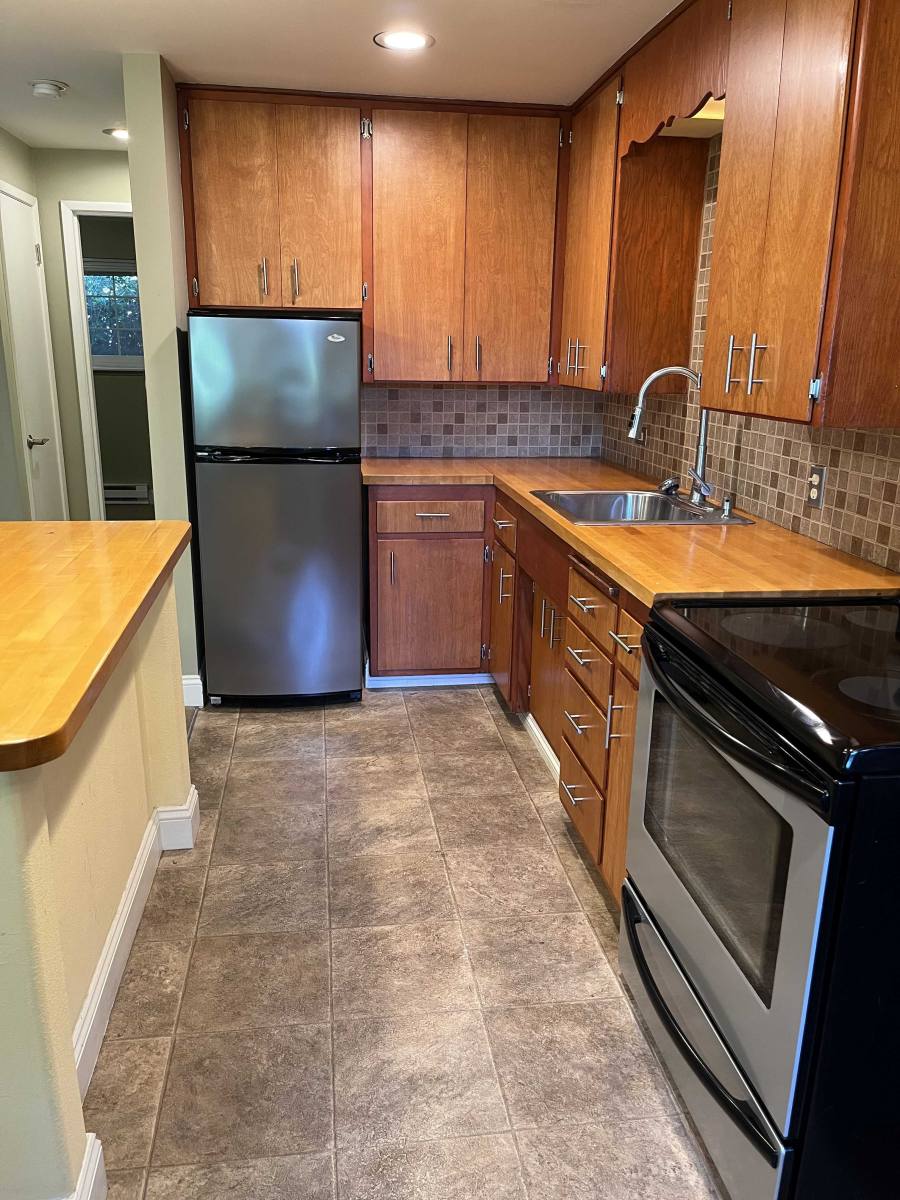 Apartment for rent at 11262 20th Ave S #3, Seattle, WA 98168