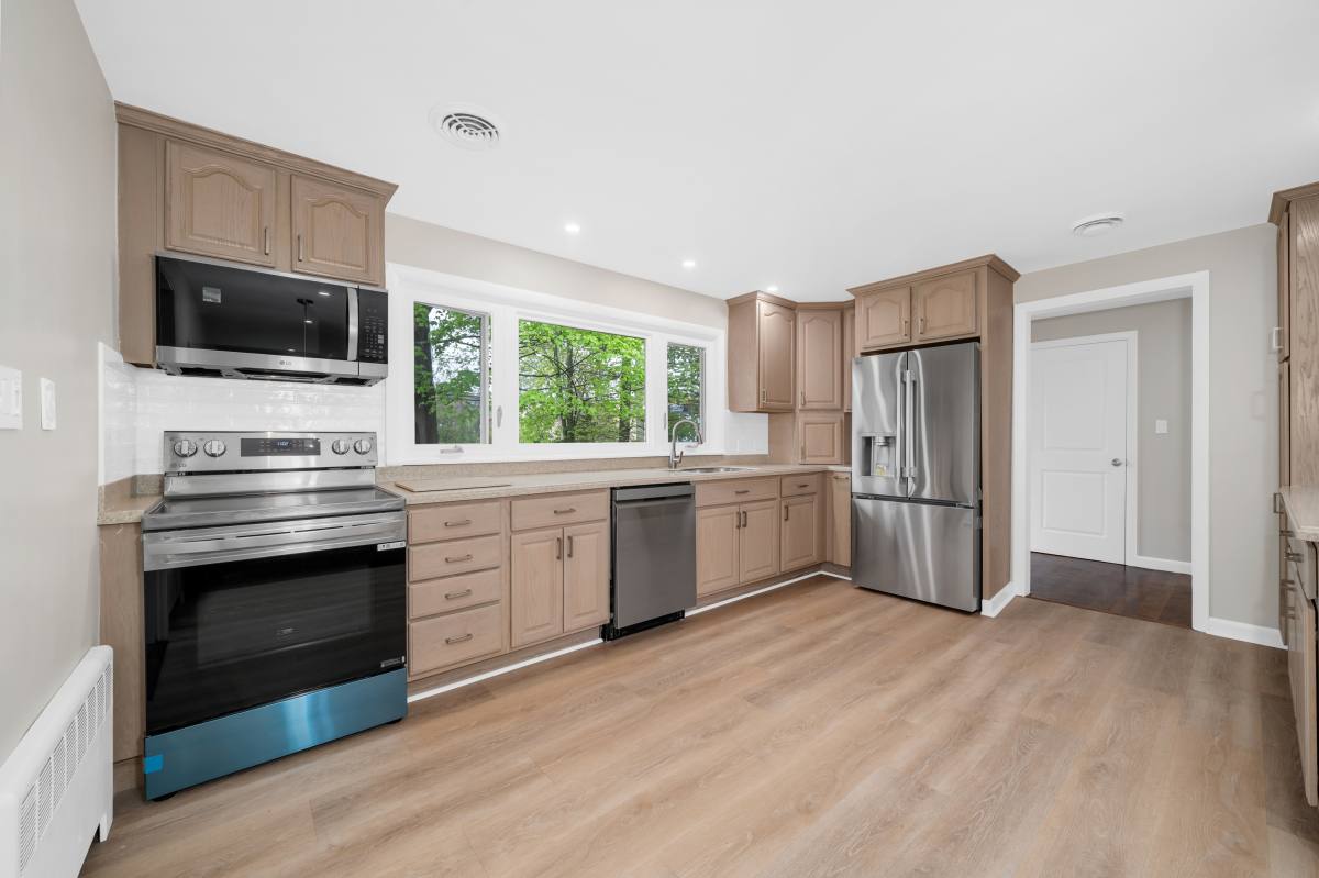 Apartment for rent at 35 Peters St, North Andover, MA 01845