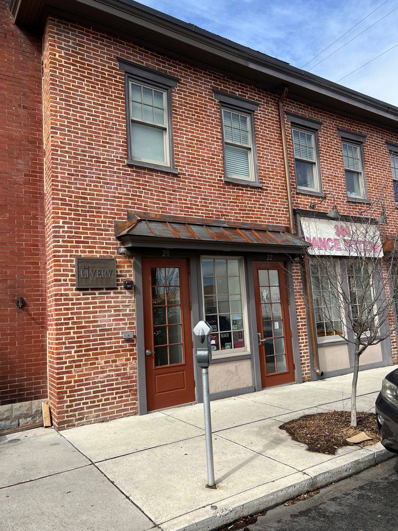 Apartment for rent at 20-22 N Pitt St, Carlisle, PA 17013