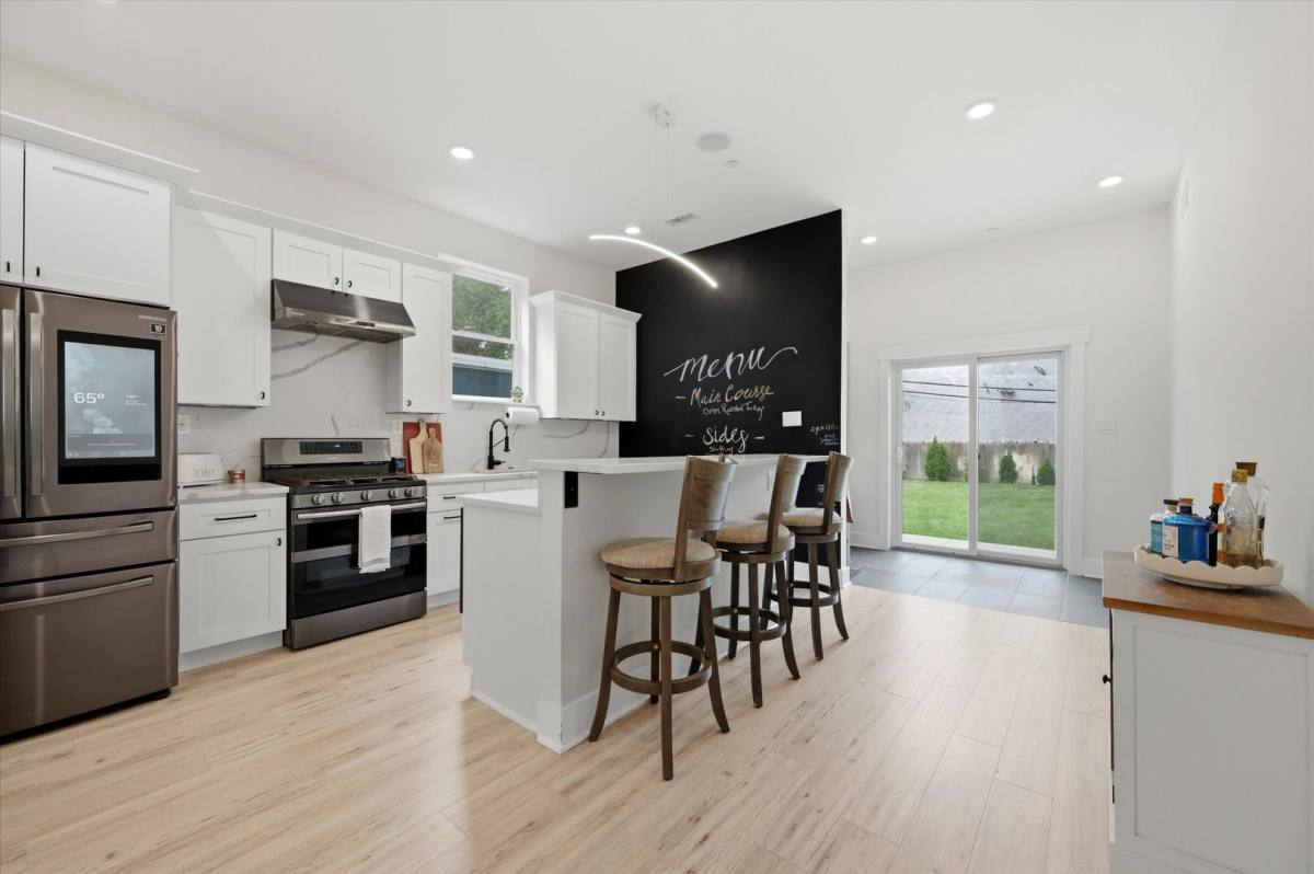 House for rent at 101 E Phil Ellena St, Philadelphia, PA 19119