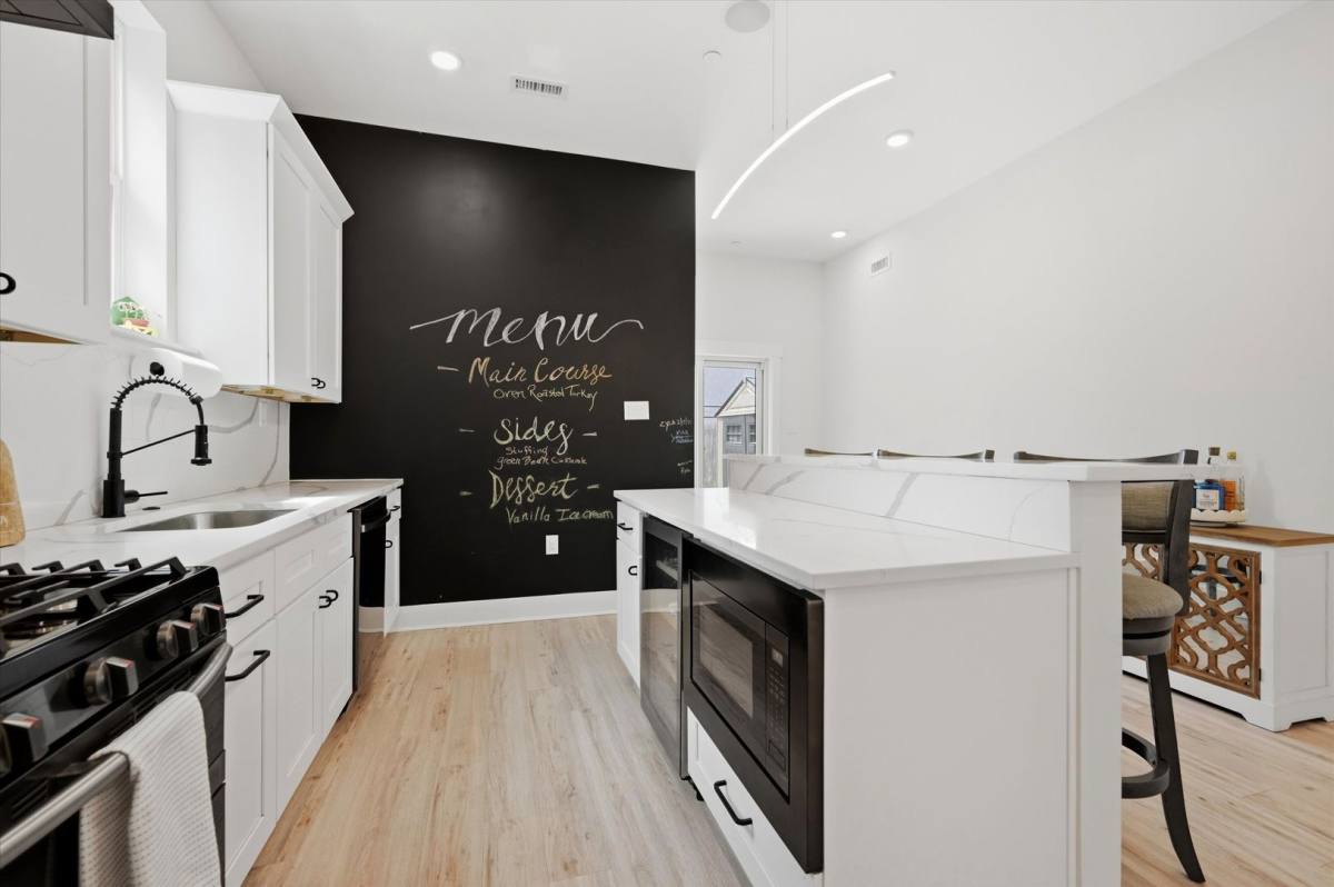 House for rent at 101 E Phil Ellena St, Philadelphia, PA 19119