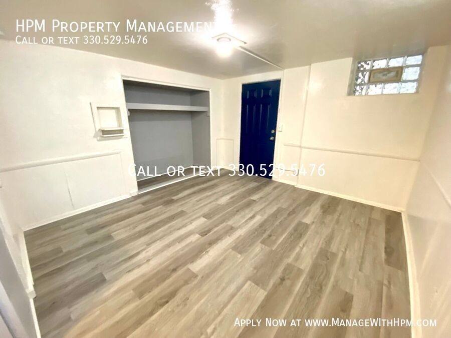 Apartment for rent at 1415 Yale Ave NW #9, Canton, OH 44703