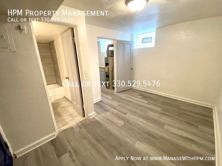 Apartment for rent at 1415 Yale Ave NW #9, Canton, OH 44703
