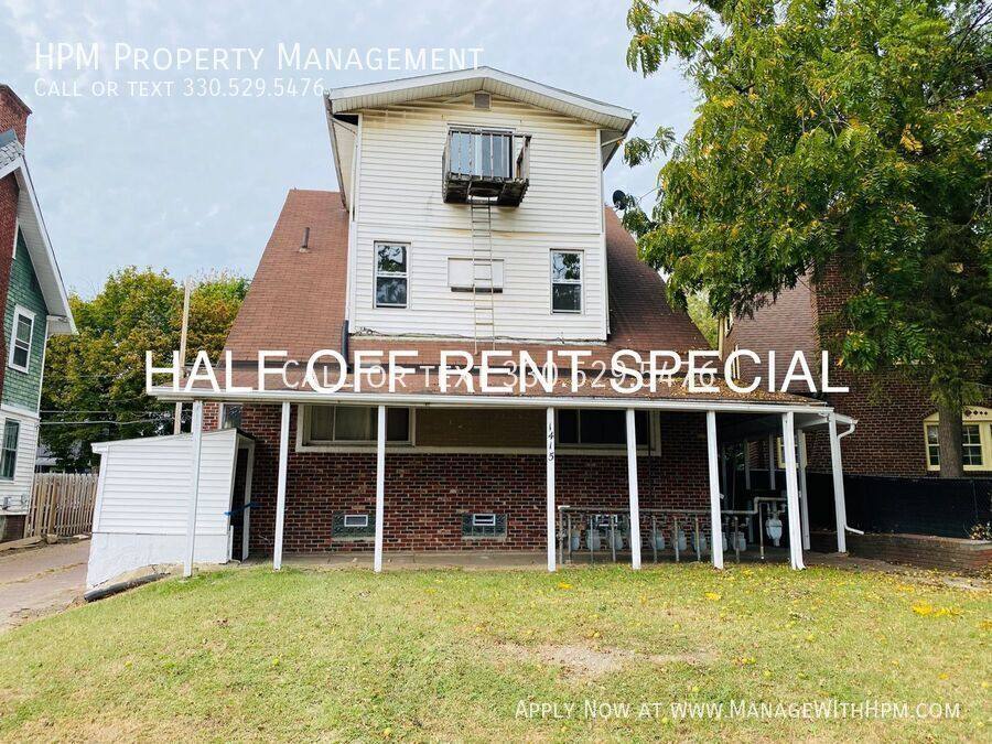 Apartment for rent at 1415 Yale Ave NW #9, Canton, OH 44703