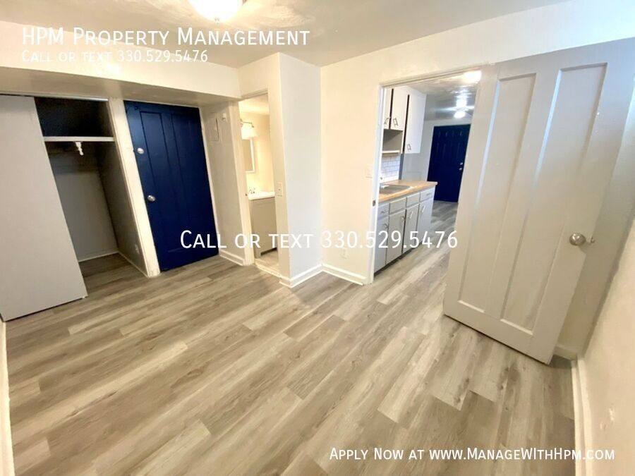 Apartment for rent at 1415 Yale Ave NW #9, Canton, OH 44703