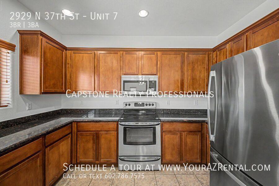 Apartment for rent at 2929 N 37th St #7, Phoenix, AZ 85018