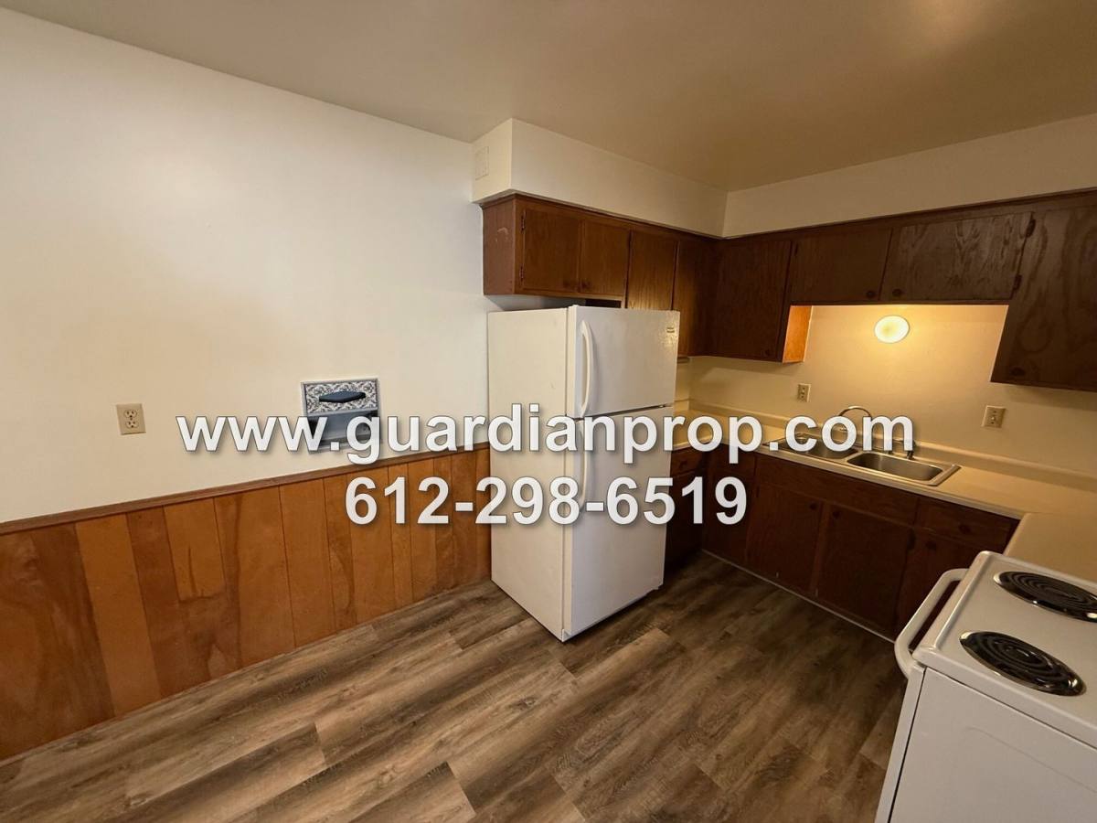 Apartment for rent at 2008 4th St S, South Saint Paul, MN 55075