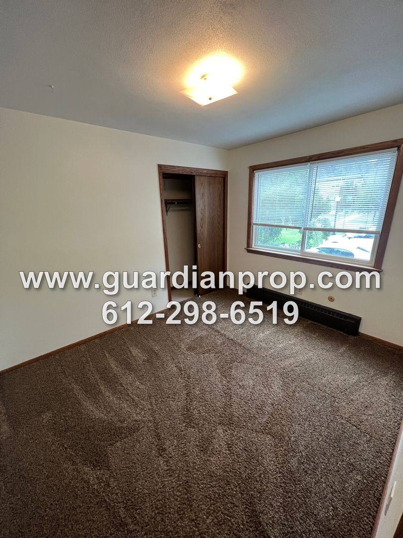 Apartment for rent at 2008 4th St S, South Saint Paul, MN 55075
