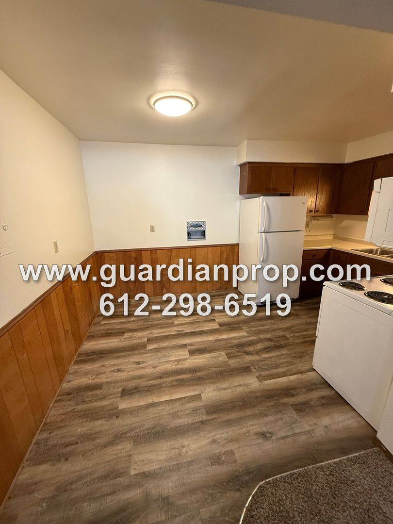 Apartment for rent at 2008 4th St S, South Saint Paul, MN 55075