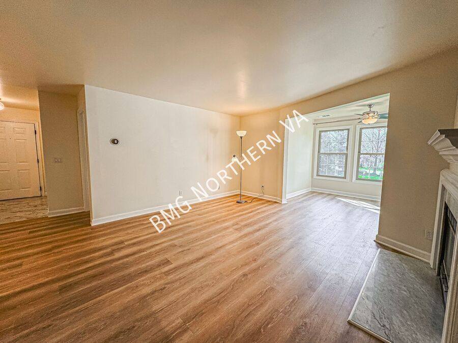 Condo for rent at 12005 Ridge Knoll Dr #10, Fairfax, VA 22033