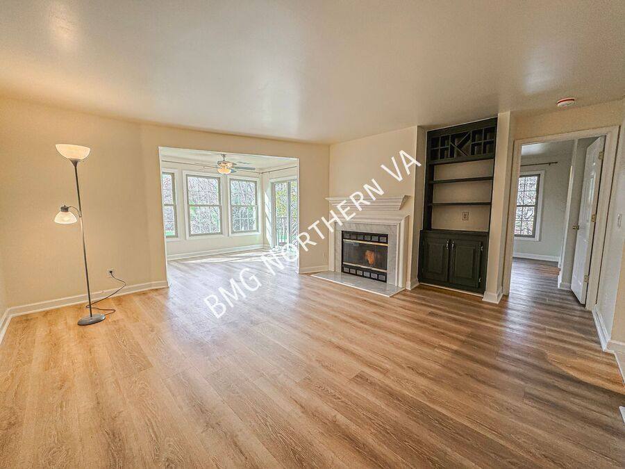 Condo for rent at 12005 Ridge Knoll Dr #10, Fairfax, VA 22033