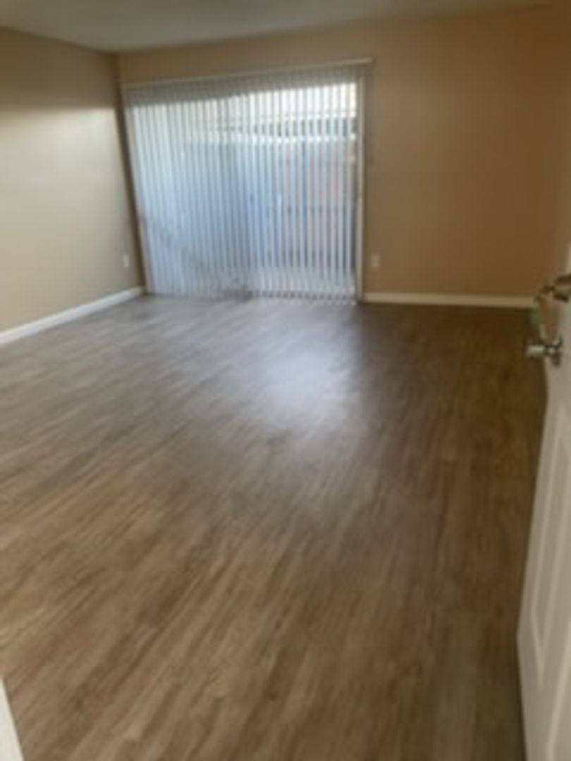 Apartment for rent at 5000 Belle Terrace, Bakersfield, CA 93309