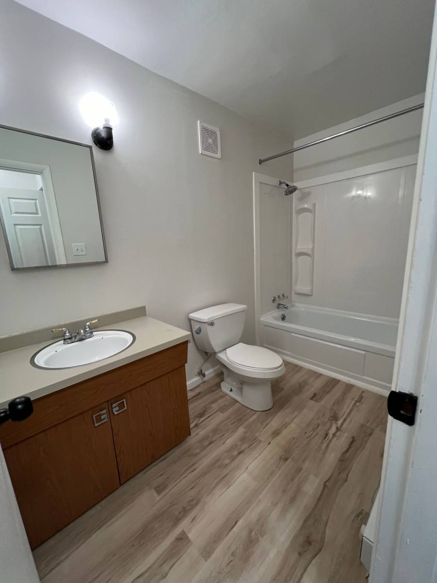 Apartment for rent at 516 W Mulberry St, Kokomo, IN 46901