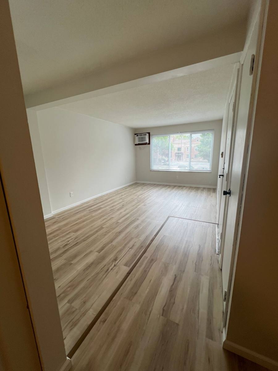 Apartment for rent at 516 W Mulberry St, Kokomo, IN 46901