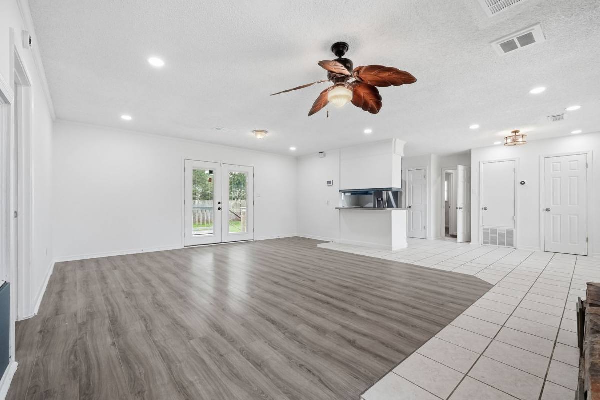House for rent at 32 Cascabellas St, Mary Esther, FL 32569