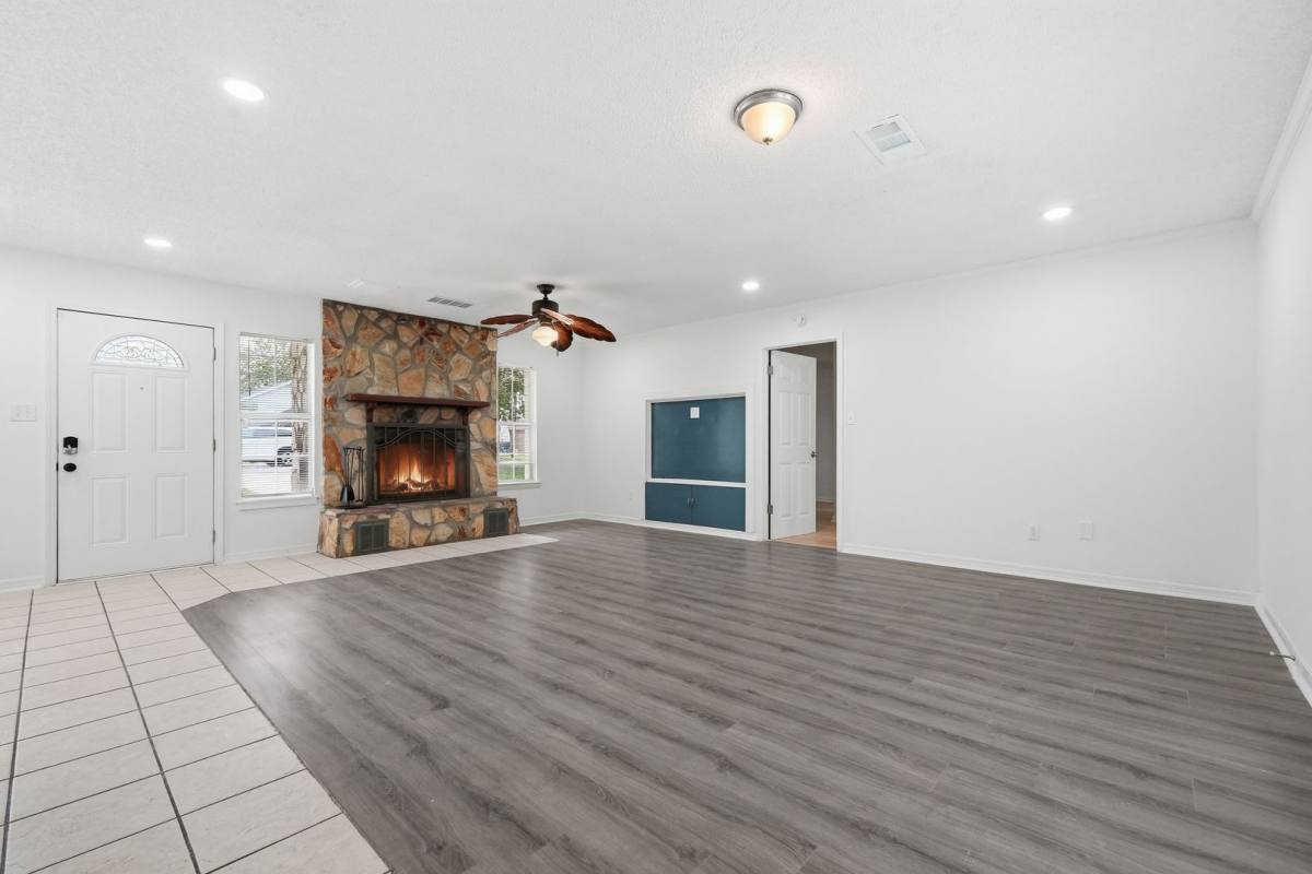 House for rent at 32 Cascabellas St, Mary Esther, FL 32569