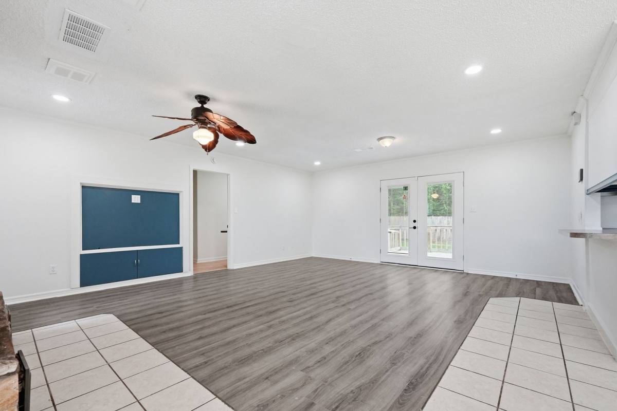 House for rent at 32 Cascabellas St, Mary Esther, FL 32569