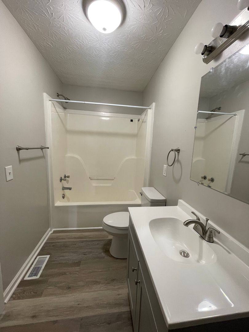Townhouse for rent at 201 - 203 Bilbrey St, Livingston, TN 38570
