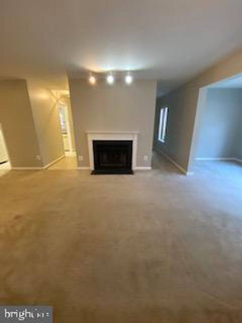 Apartment for rent at 2822 Lee Oaks Place #101, Falls Church, VA 22046