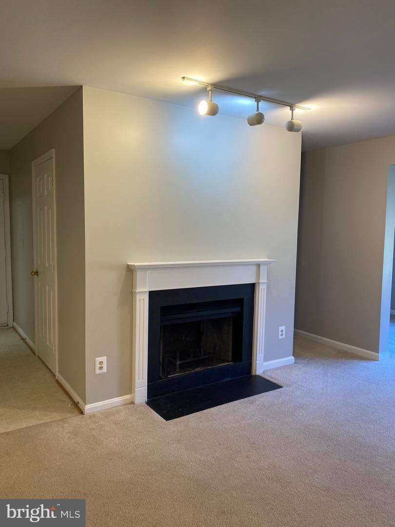 Apartment for rent at 2822 Lee Oaks Place #101, Falls Church, VA 22046
