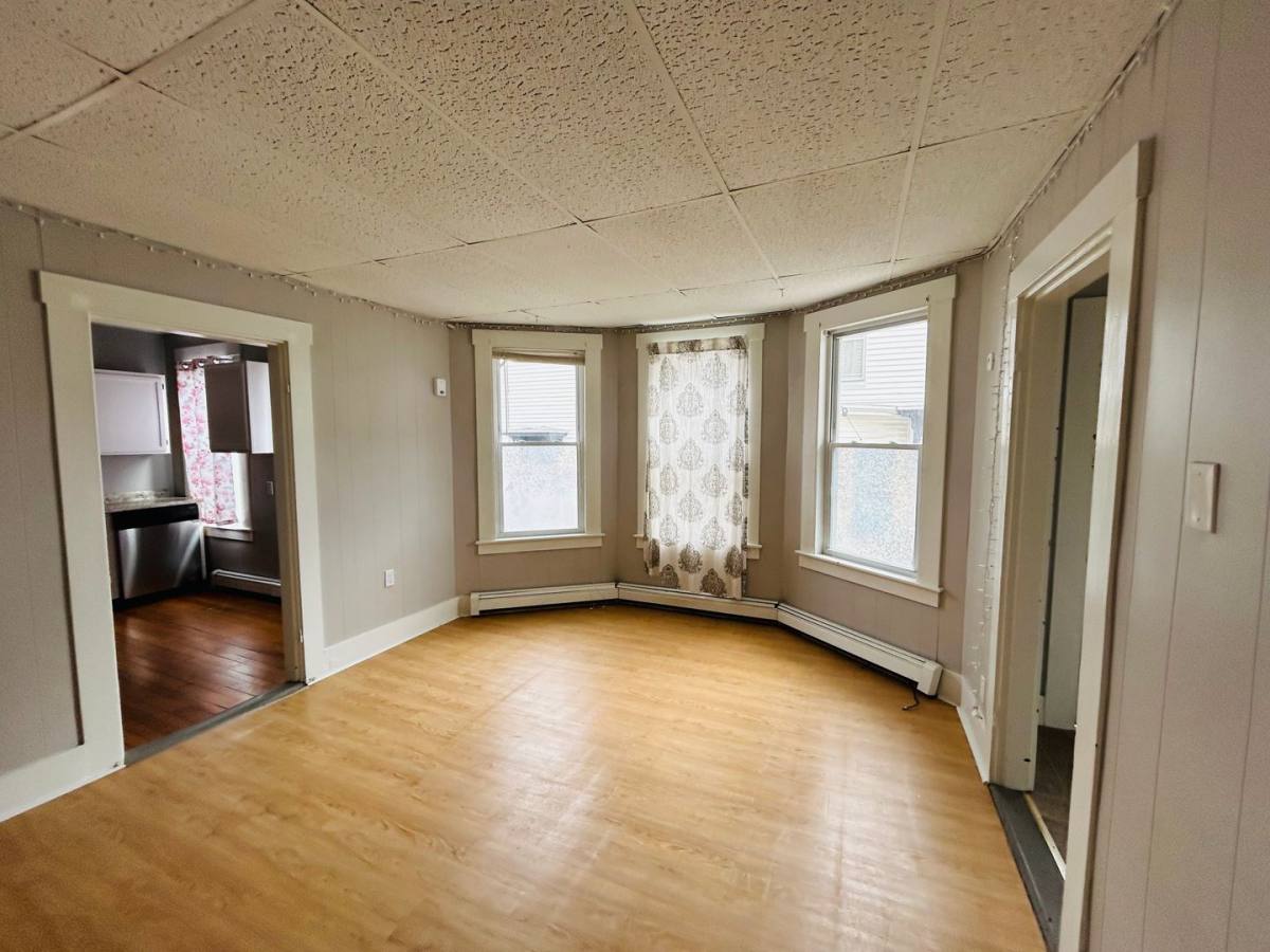 Apartment for rent at 20 Dover St #3, Dover, NH 03820