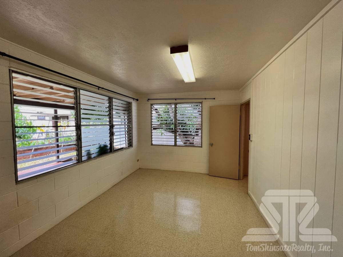 House for rent at 3419 Francis St, Honolulu, HI 96816