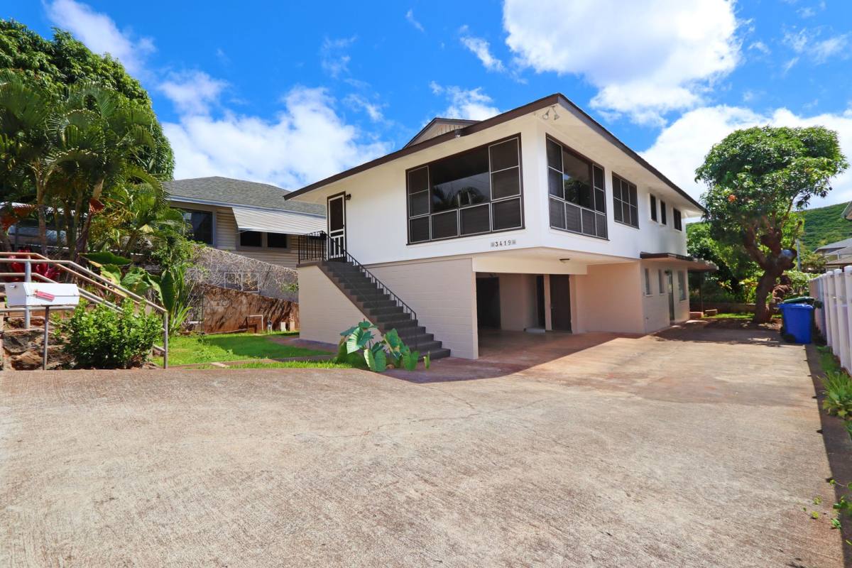 House for rent at 3419 Francis St, Honolulu, HI 96816