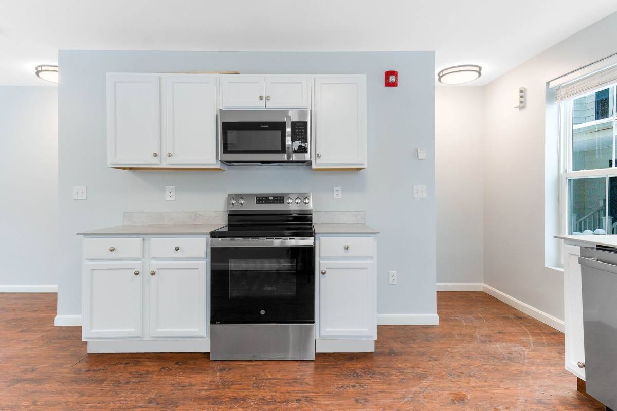 Apartment for rent at 4 US-Route 1 #3D, York, ME 03909