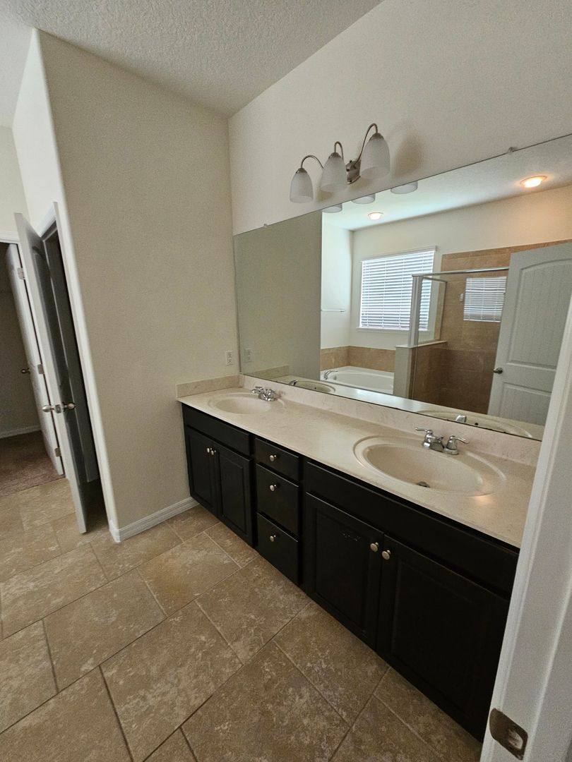 House for rent at 5432 SW 49 Ave, Ocala, FL 34474
