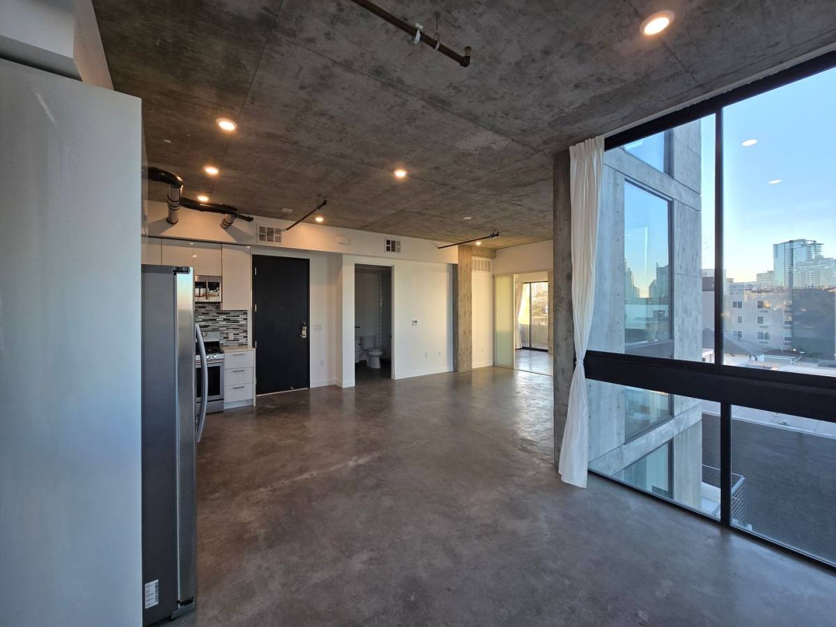 Apartment for rent at 2120 Columbia St, San Diego, CA 92101