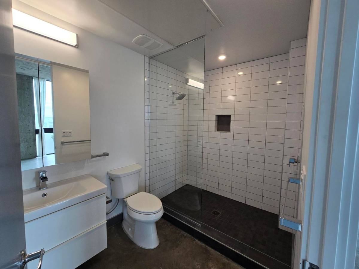 Apartment for rent at 2120 Columbia St, San Diego, CA 92101
