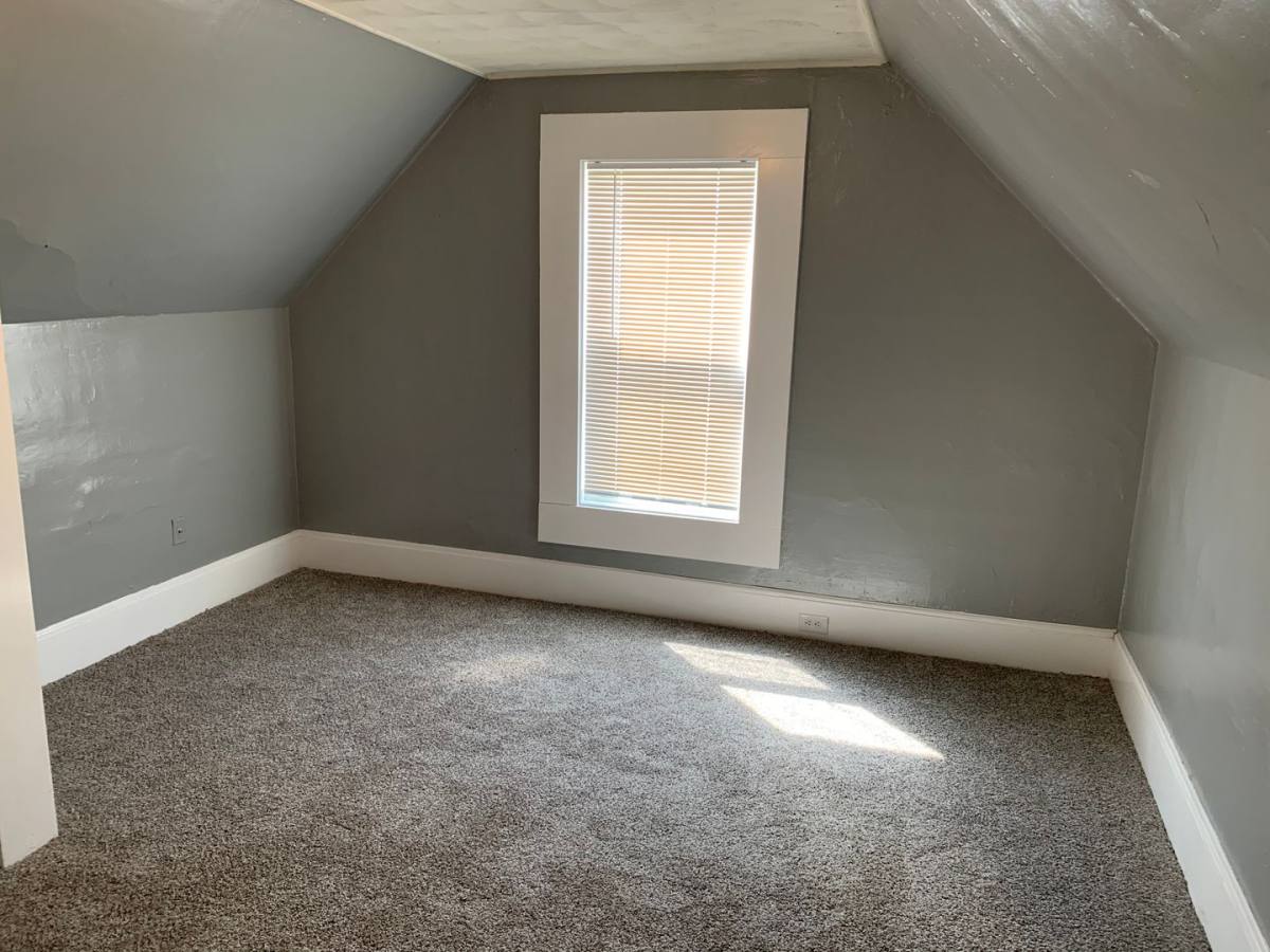 Apartment for rent at 189-193 Cedar St #189-3, Manchester, NH 03103