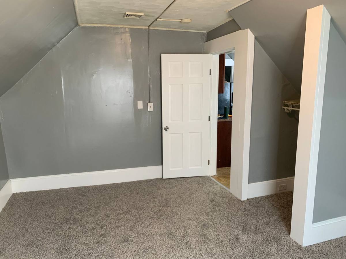 Apartment for rent at 189-193 Cedar St #189-3, Manchester, NH 03103