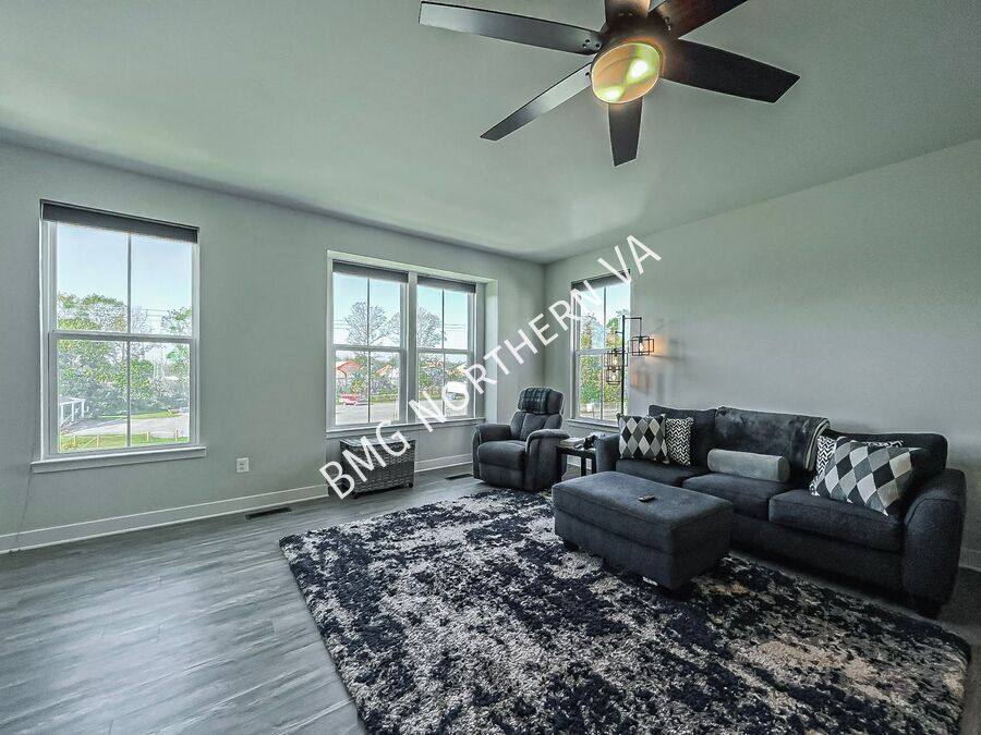 Townhouse for rent at 7731 Blackburn Ridge Dr, Manassas, VA 20109