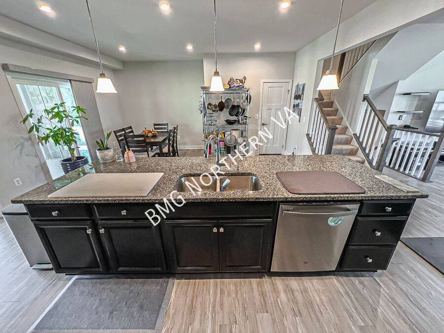 Townhouse for rent at 7731 Blackburn Ridge Dr, Manassas, VA 20109