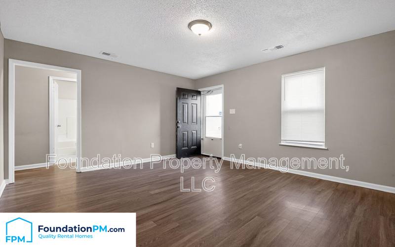House for rent at 2499 Durham Ave, Memphis, TN 38127