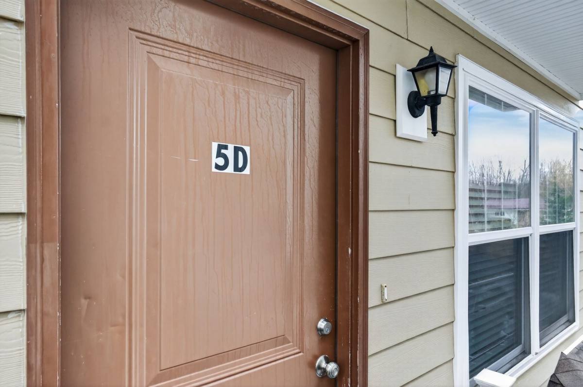 Apartment for rent at 4 US-Route 1 #5D, York, ME 03909