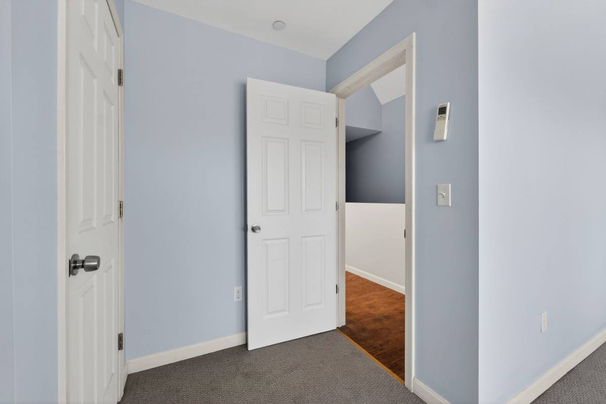 Apartment for rent at 4 US-Route 1 #5D, York, ME 03909