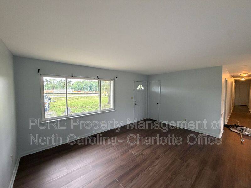 House for rent at 2429 Galloway Rd, Charlotte, NC 28262
