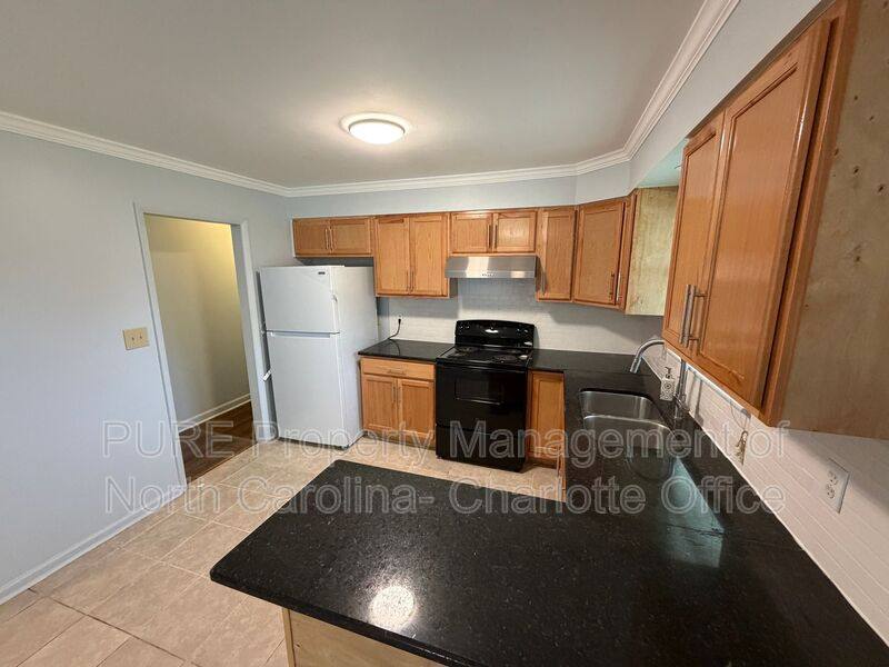 House for rent at 2429 Galloway Rd, Charlotte, NC 28262