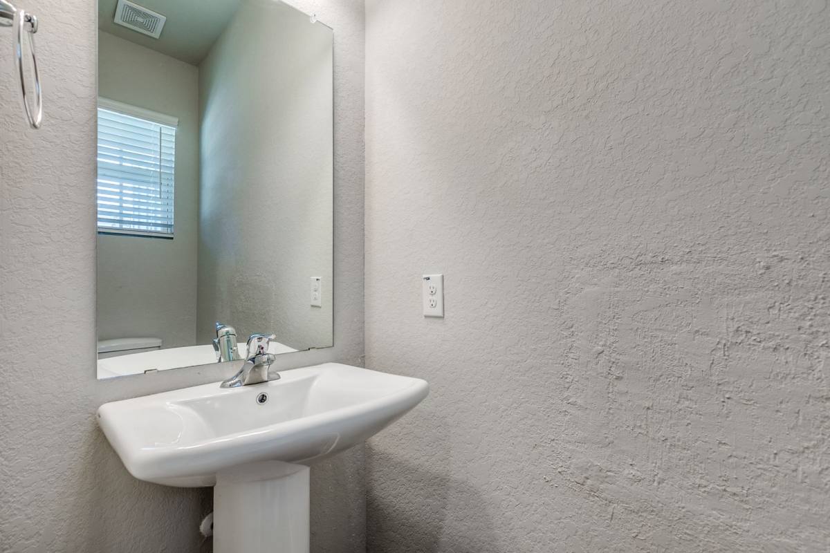 Townhouse for rent at 13330 Rowdy Cove, San Antonio, TX 78249