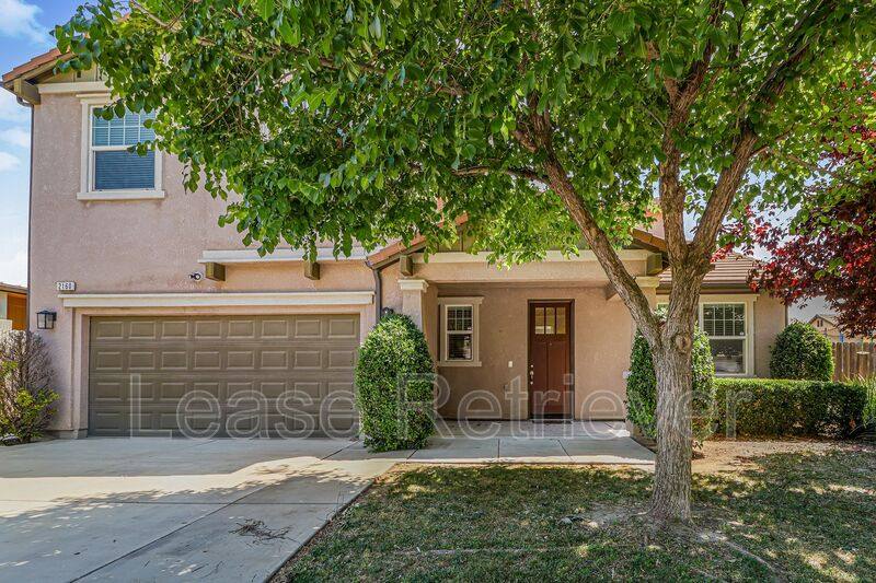 House for rent at 2160 N Stokes Court, Visalia, CA 93291