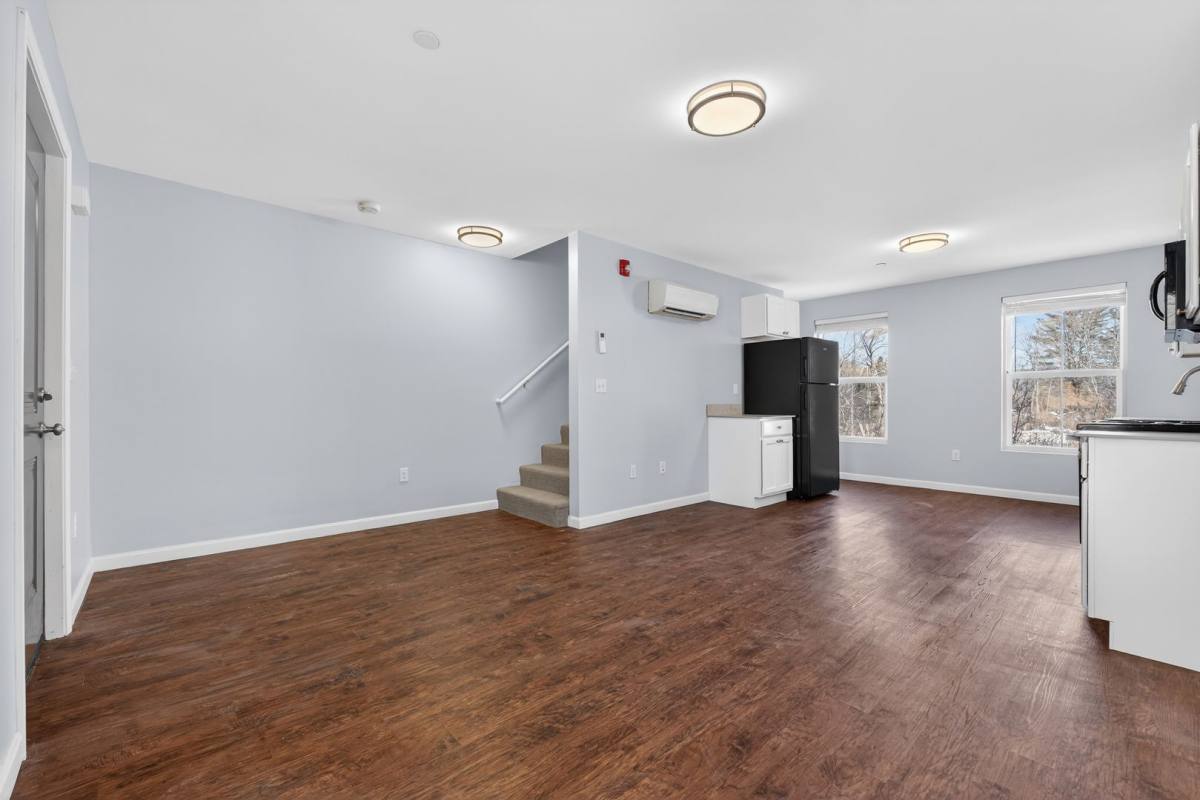 Apartment for rent at 4 US-Route 1 #3A, York, ME 03909
