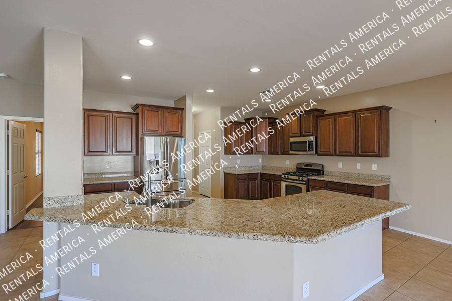 House for rent at 2954 E Coconino Dr, Gilbert, AZ 85298