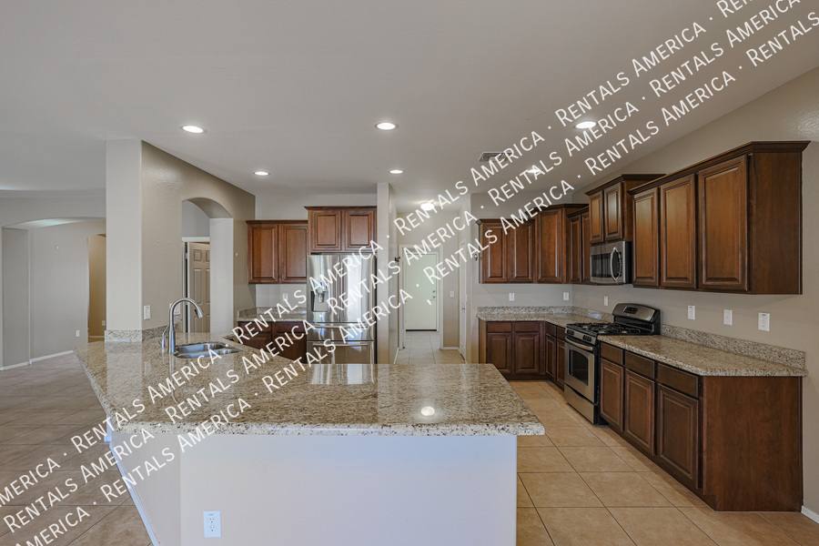 House for rent at 2954 E Coconino Dr, Gilbert, AZ 85298