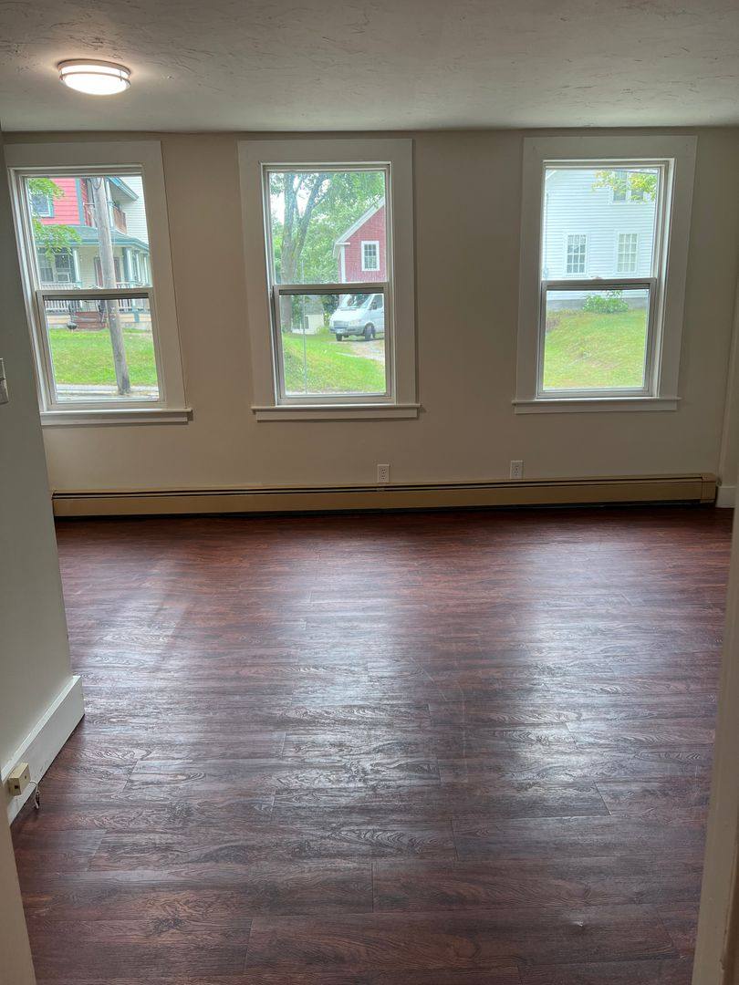Apartment for rent at 5 Elm St #2, Wolfeboro, NH 03894