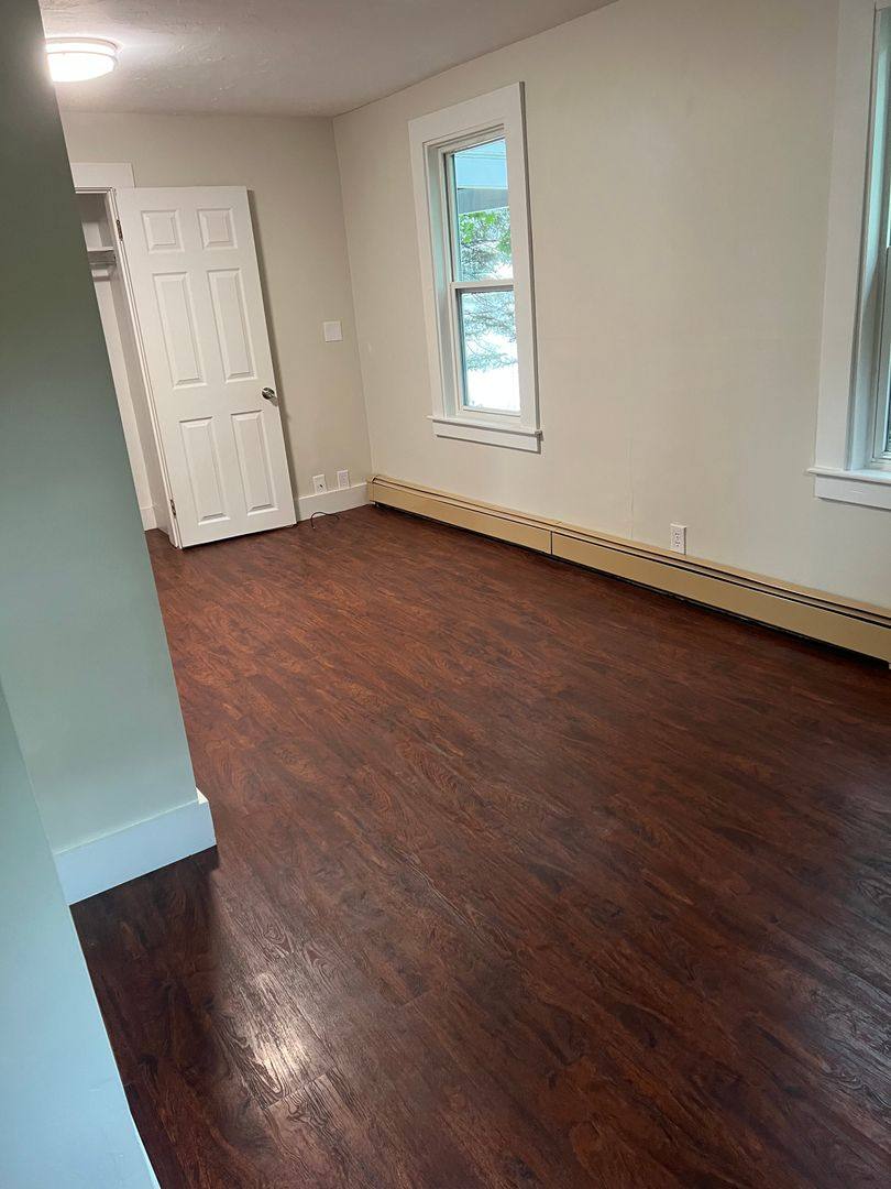 Apartment for rent at 5 Elm St #2, Wolfeboro, NH 03894