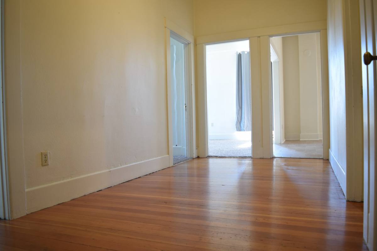 Apartment for rent at 230 SE Lyon St, Albany, OR 97321