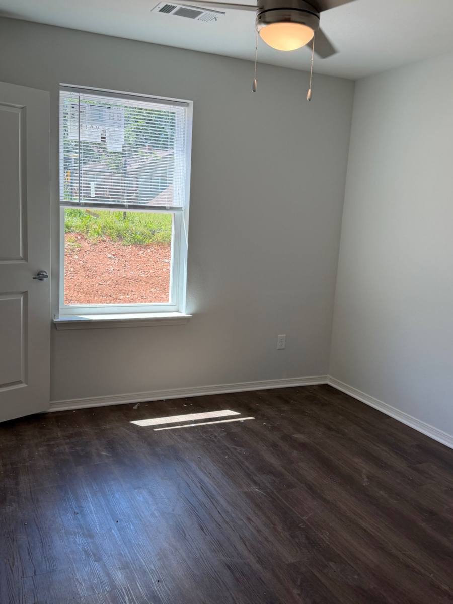 Apartment for rent at 851 State Highway 123, Harrison, AR 72601