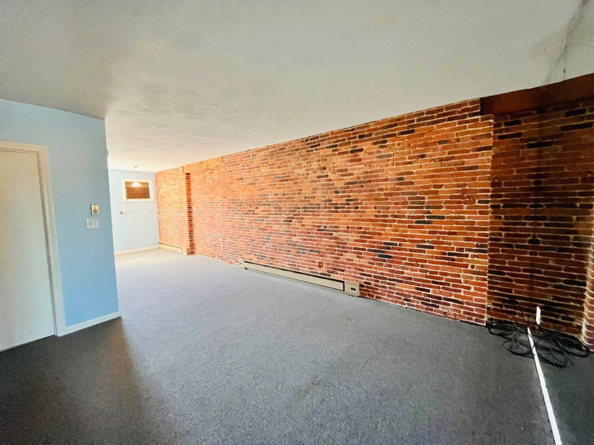 Apartment for rent at 136 State St #2, Portsmouth, NH 03801